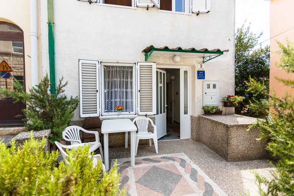 Apartment Filip Vrbnik Dış mekan fotoğraf