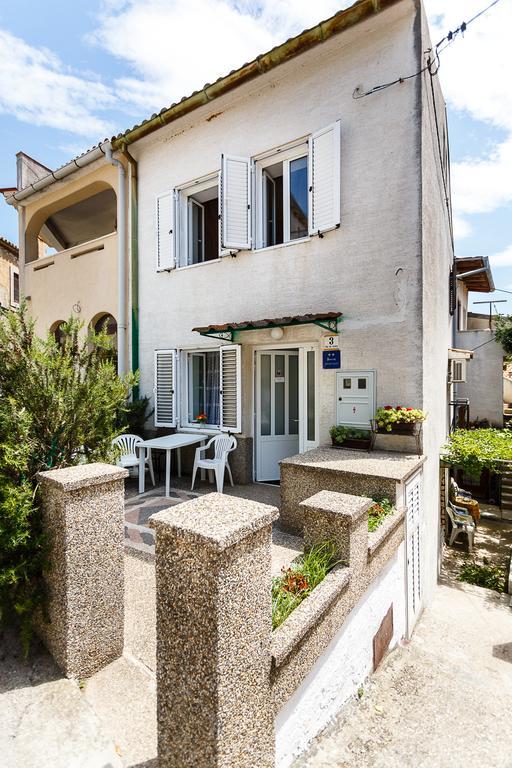 Apartment Filip Vrbnik Dış mekan fotoğraf